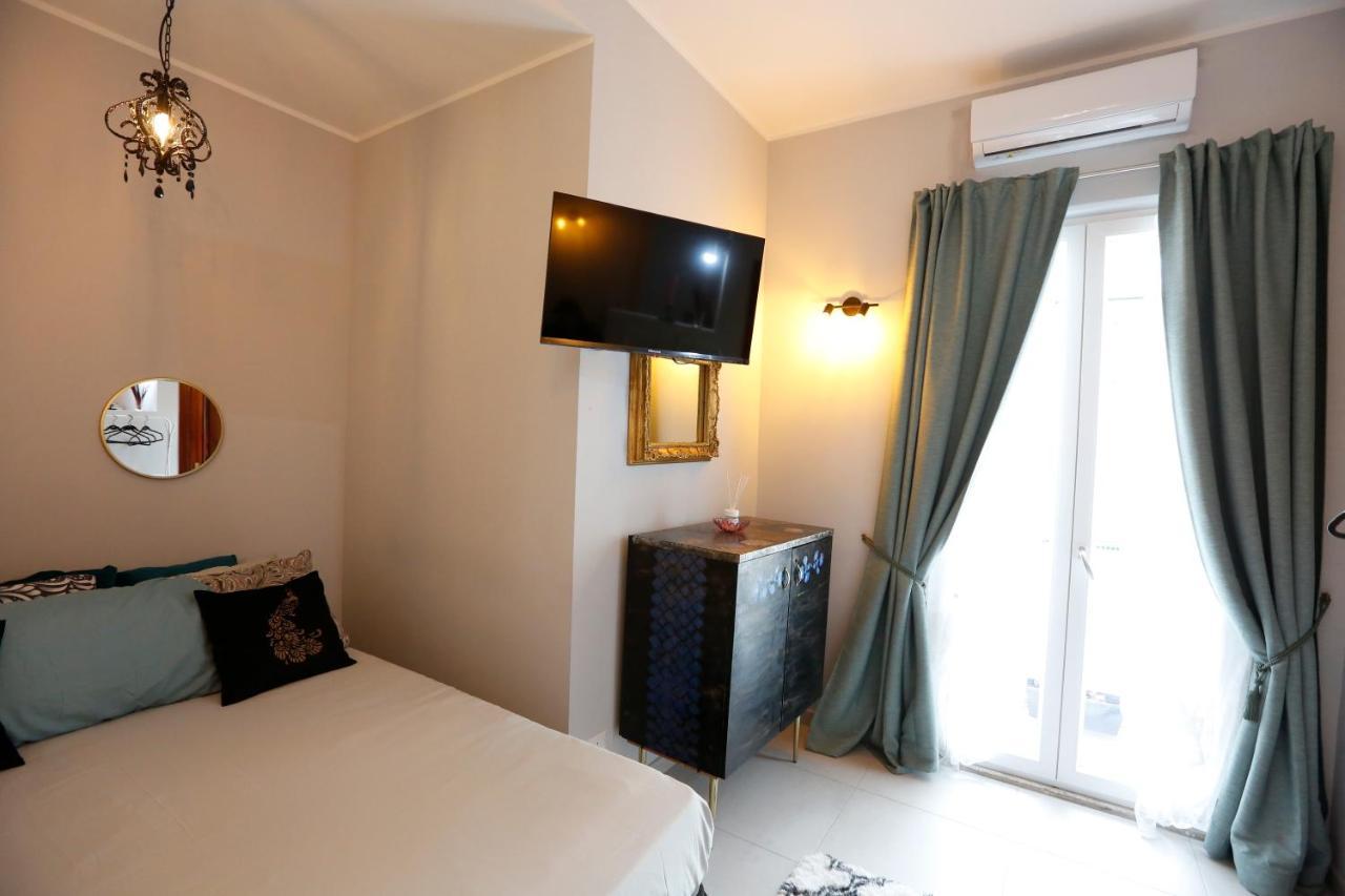 Apartamento Bella 'Mbriana Nápoles Exterior foto